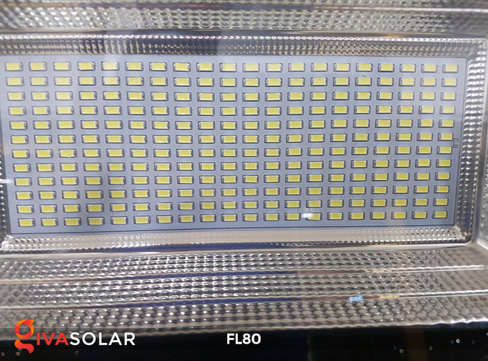 Đèn pha năng lượng mặt trời GV-FL80 80w 11