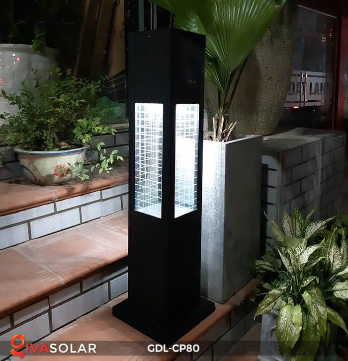 Đèn trụ sân vườn năng lượng mặt trời CP80 3