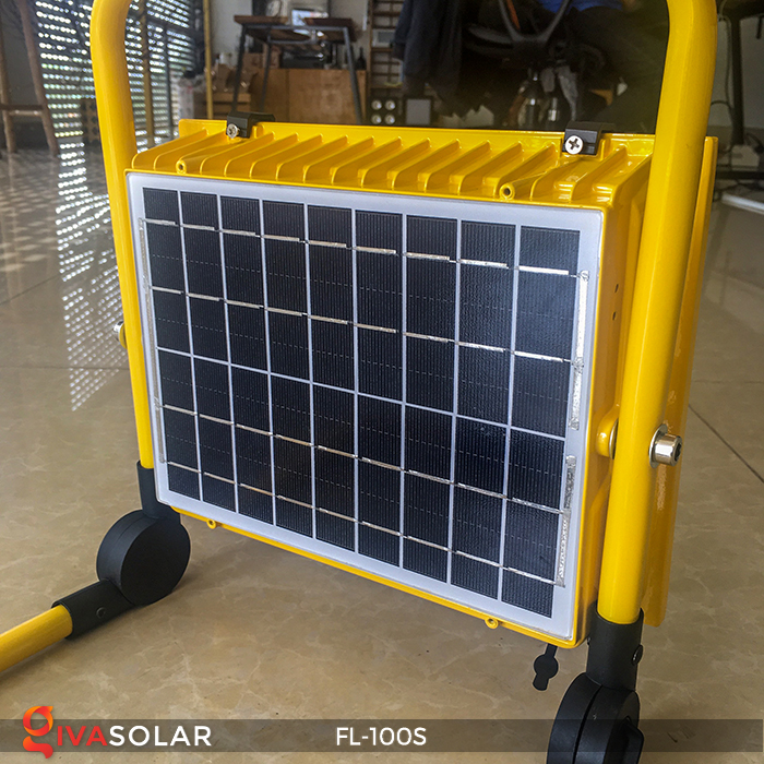 Đèn pha sạc năng lượng mặt trời FL-100S 11