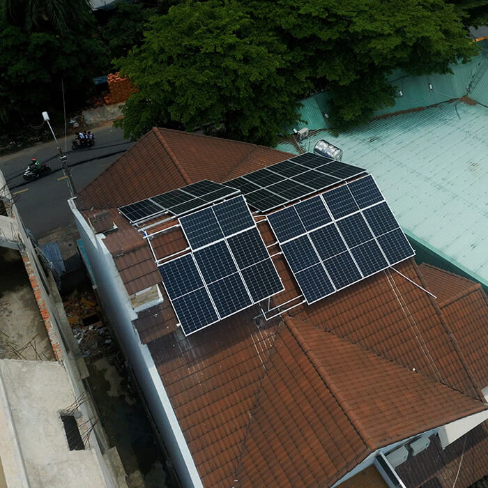 Hoàn thành hệ thống điện mặt trời 10kWp cho sinh hoạt gia đình ở Bình Tân 6