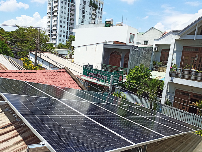 Lắp đặt điện mặt trời công suất 7.5 kWp tại quận 9 4