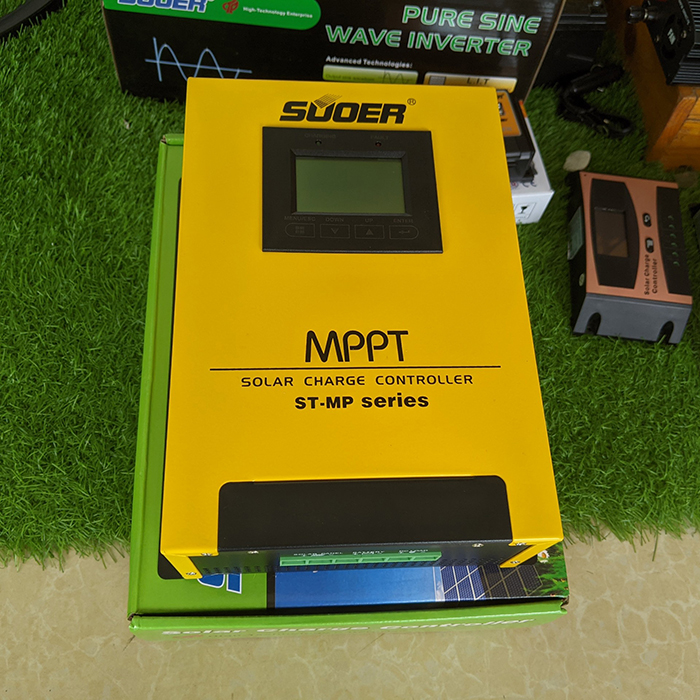 Điều khiển sạc pin mặt trời MPPT ST-MP40 40A thương hiệu Suoer 3